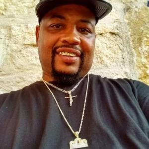 Meet your Posher, Marlon